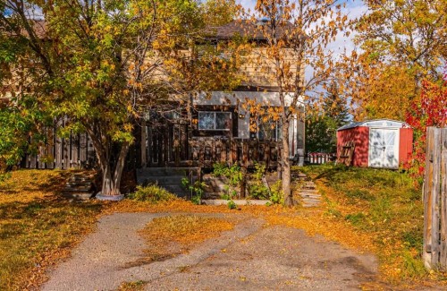 5631 1 Avenue Se, Calgary, AB 