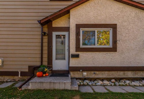 5631 1 Avenue Se, Calgary, AB 