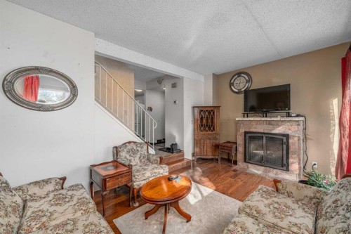 5631 1 Avenue Se, Calgary, AB 
