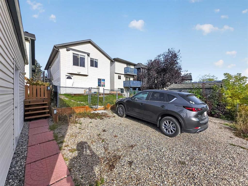 119 Covington Close Ne, Calgary, AB