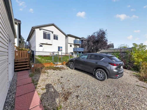 119 Covington Close Ne, Calgary, AB 