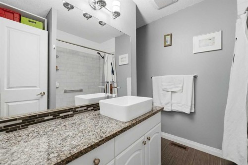 367 Norseman Road Nw, Calgary, AB 