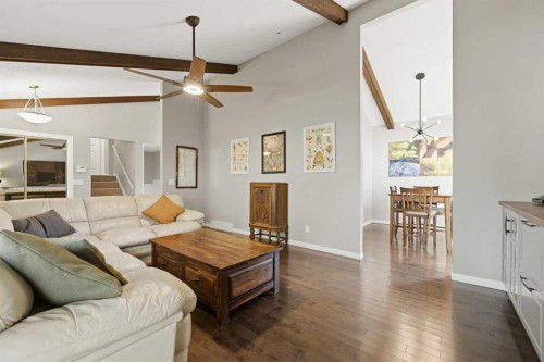 367 Norseman Road Nw, Calgary, AB 
