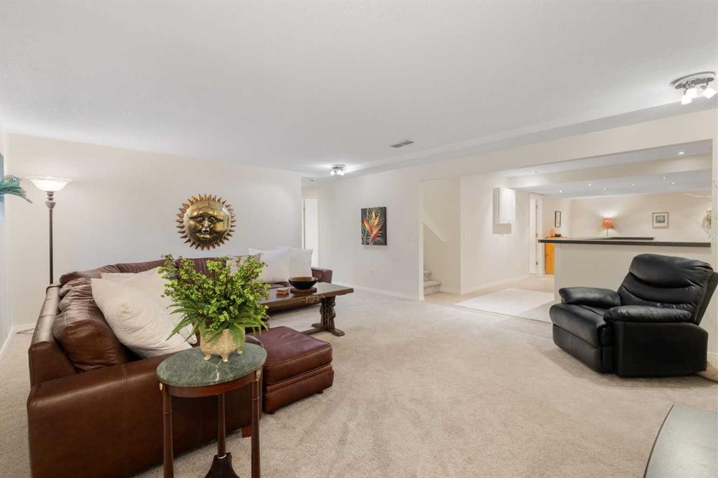 171 Prominence Heights Sw, Calgary, AB