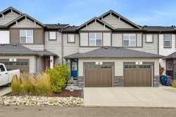 3D Heritage Drive Cochrane, AB T4C 2N7