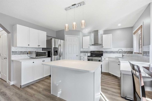 9858 Hidden Valley Drive Nw, Calgary, AB 