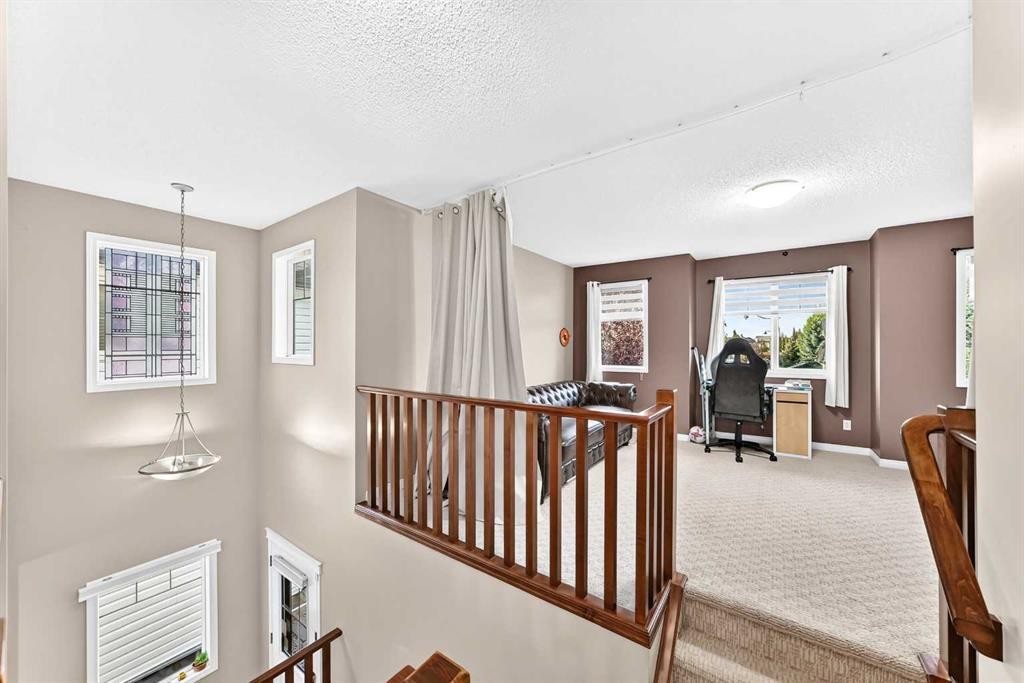 89 Silverado Range View Sw, Calgary, AB