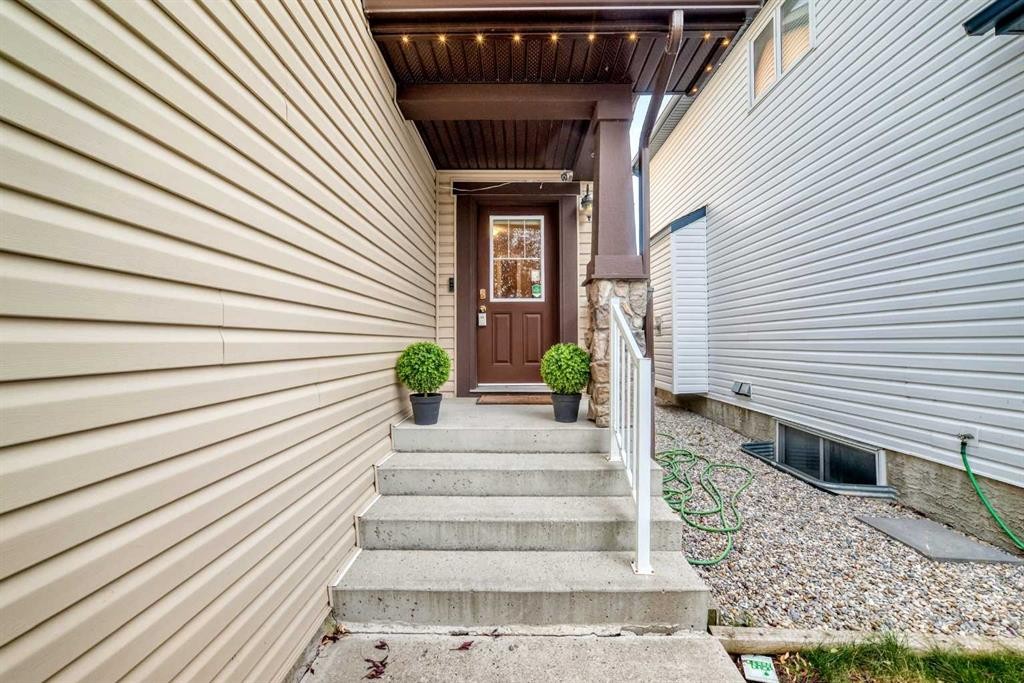 89 Silverado Range View Sw, Calgary, AB