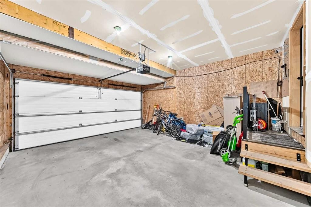 89 Silverado Range View Sw, Calgary, AB