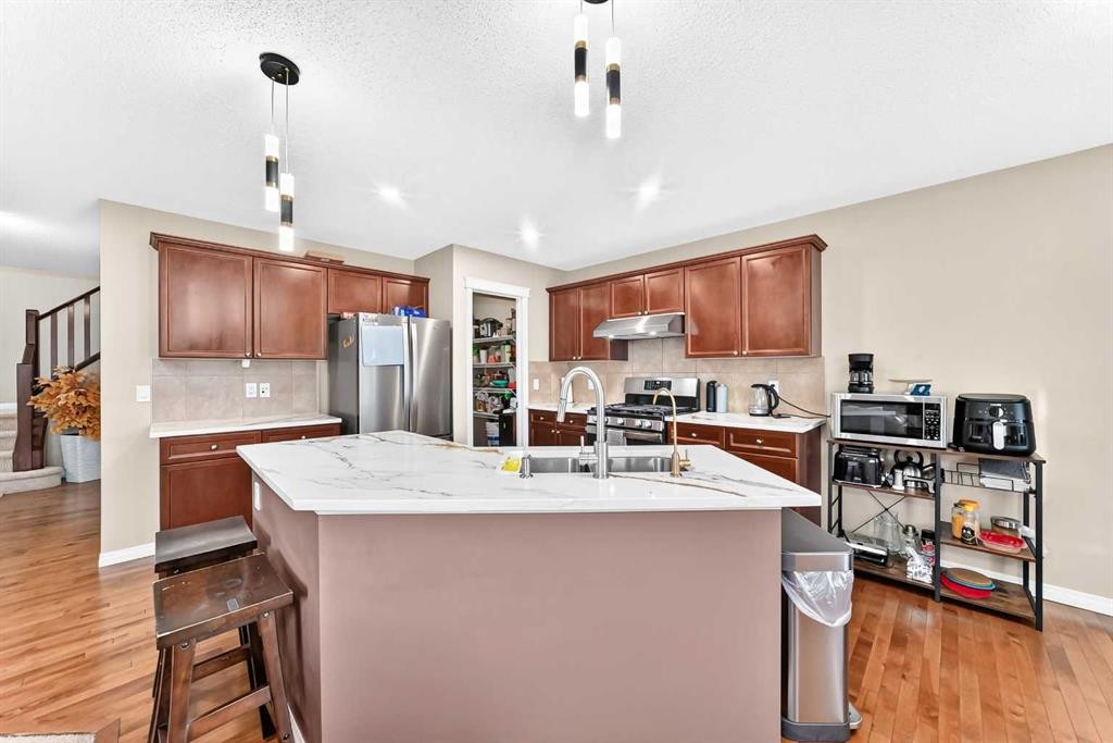 89 Silverado Range View Sw, Calgary, AB
