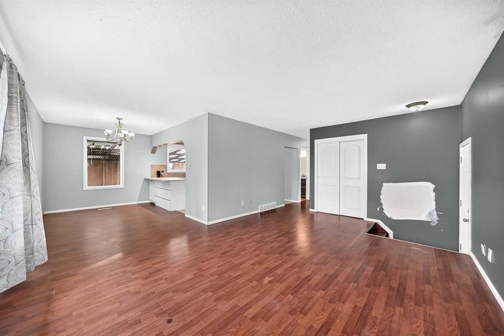 5116 Forego Avenue, Calgary, AB