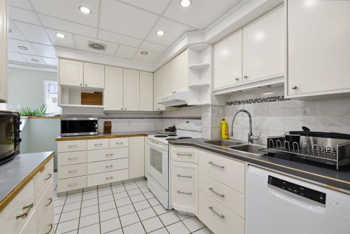 529 18 Avenue Nw, Calgary, AB 