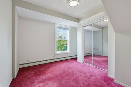 529 18 Avenue Nw, Calgary, AB 