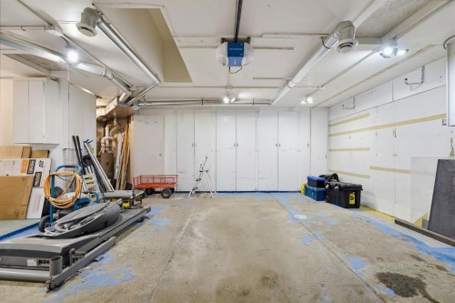 529 18 Avenue Nw, Calgary, AB 