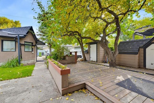 529 18 Avenue Nw, Calgary, AB 