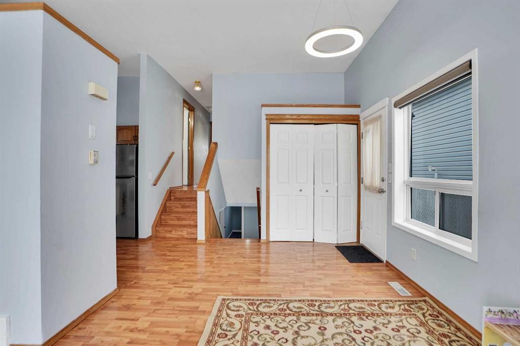193 Martindale Drive Ne, Calgary, AB