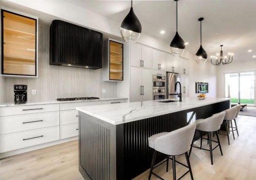 1028 18 Avenue Nw, Calgary, AB 