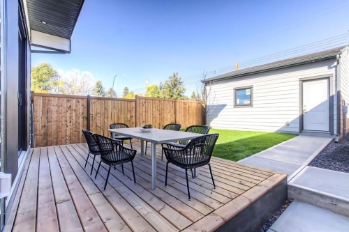 1028 18 Avenue Nw, Calgary, AB 