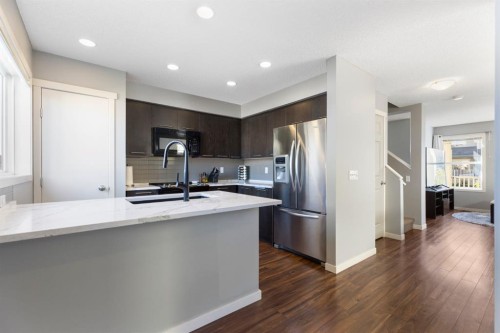 42 Copperpond Place Se, Calgary, AB 