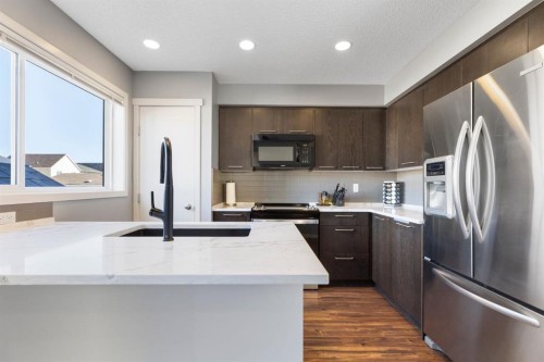 42 Copperpond Place Se, Calgary, AB 