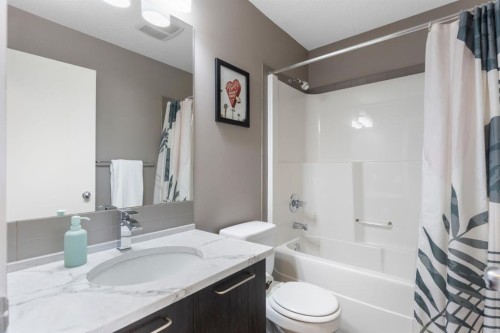 42 Copperpond Place Se, Calgary, AB 
