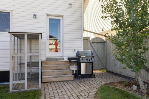 42 Copperpond Place Se, Calgary, AB 