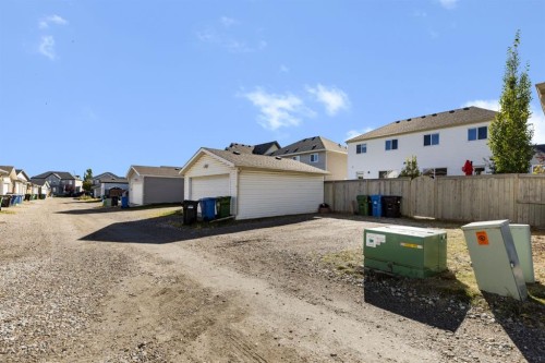 42 Copperpond Place Se, Calgary, AB 