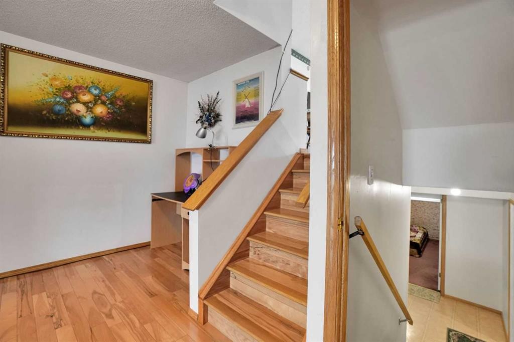 177 Erin Circle Se, Calgary, AB