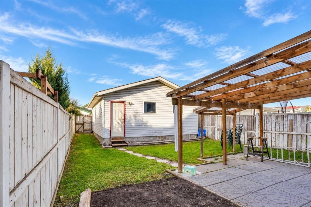 177 Erin Circle Se, Calgary, AB