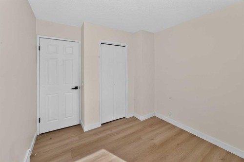 63 Beaconsfield Crescent Nw, Calgary, AB 