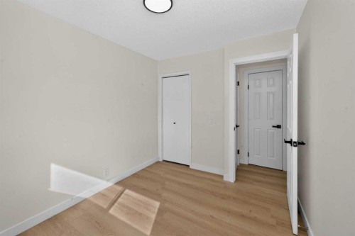 63 Beaconsfield Crescent Nw, Calgary, AB 