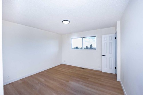 63 Beaconsfield Crescent Nw, Calgary, AB 