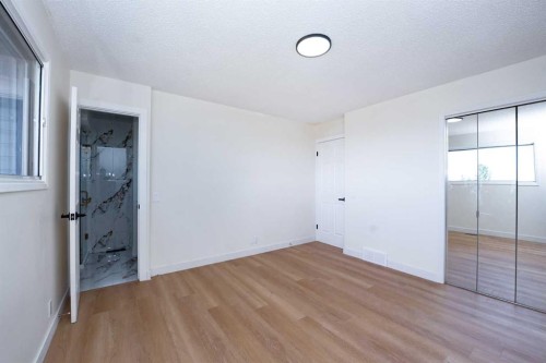 63 Beaconsfield Crescent Nw, Calgary, AB 