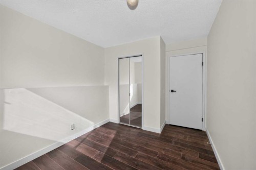 63 Beaconsfield Crescent Nw, Calgary, AB 