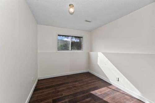 63 Beaconsfield Crescent Nw, Calgary, AB 