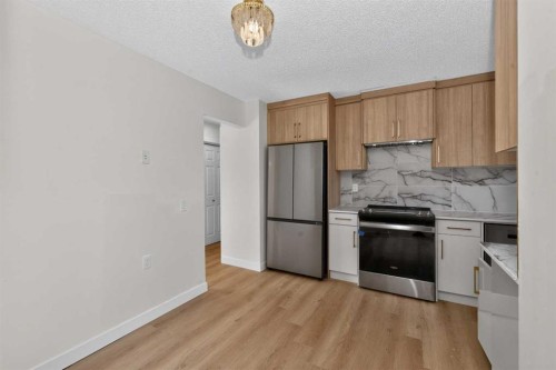 63 Beaconsfield Crescent Nw, Calgary, AB 