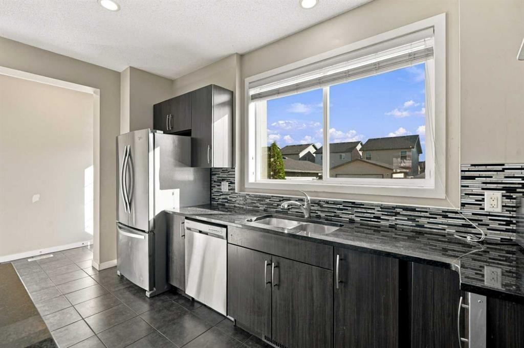 152 Skyview Point Green Ne, Calgary, AB