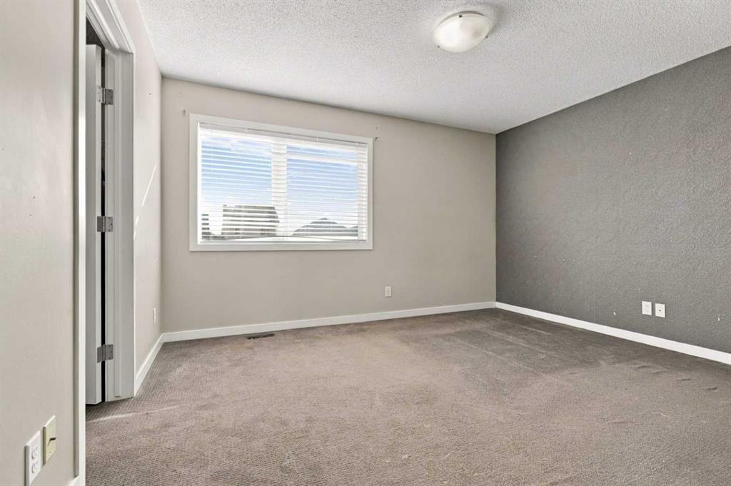 152 Skyview Point Green Ne, Calgary, AB