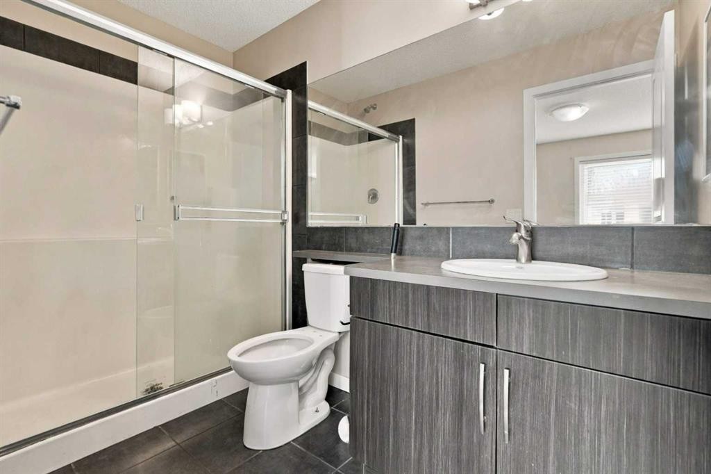 152 Skyview Point Green Ne, Calgary, AB