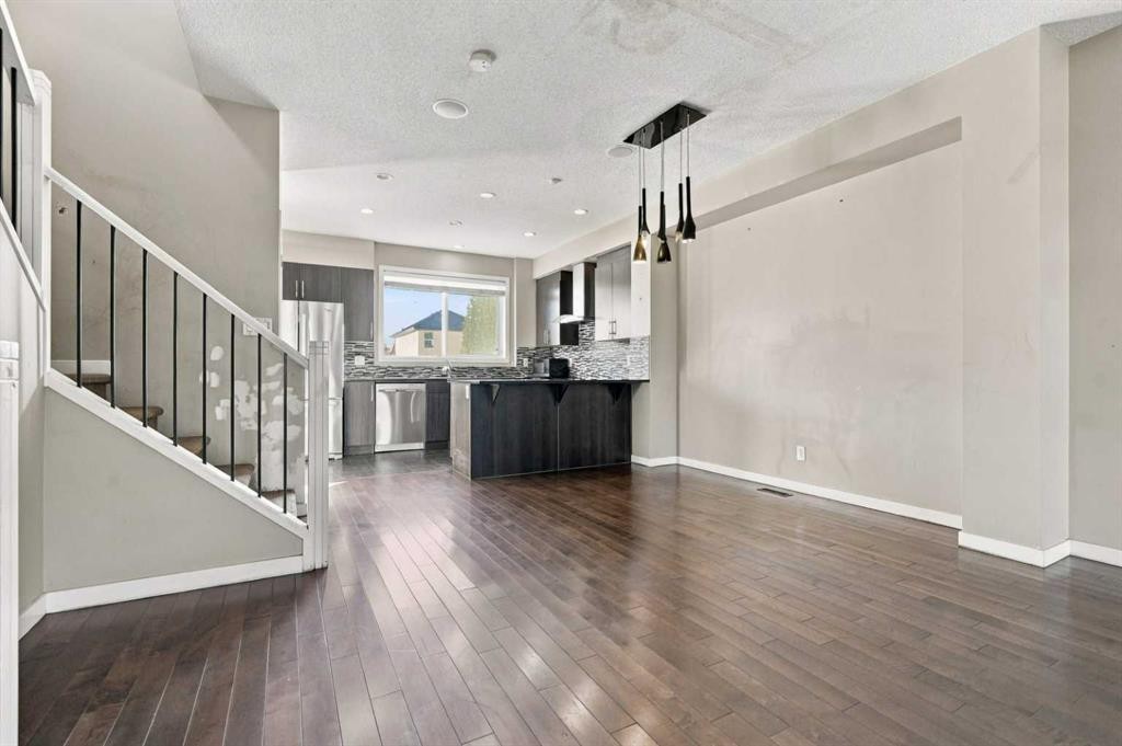 152 Skyview Point Green Ne, Calgary, AB