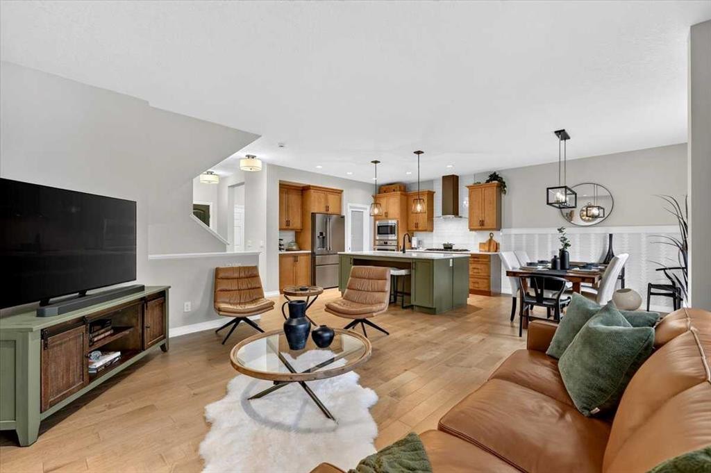 66 Masters Villas Se, Calgary, AB