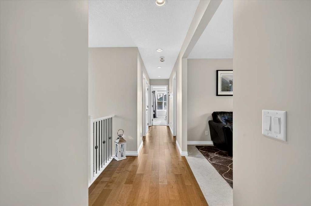 66 Masters Villas Se, Calgary, AB