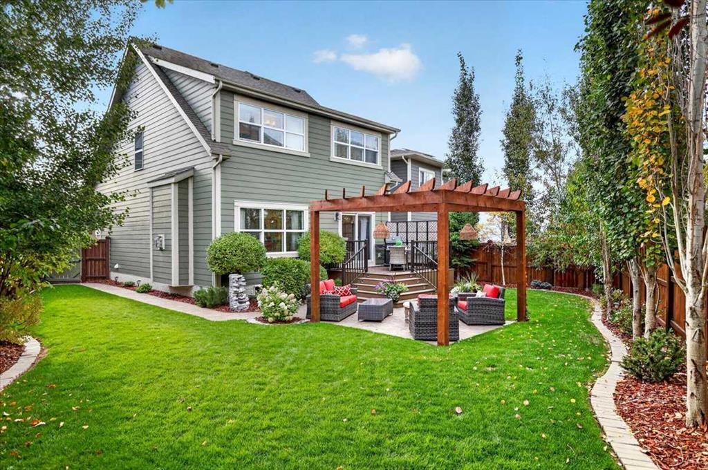 66 Masters Villas Se, Calgary, AB