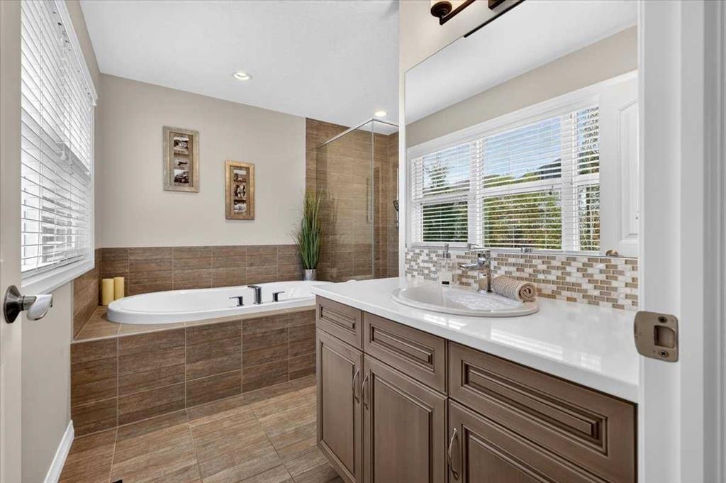 66 Masters Villas Se, Calgary, AB