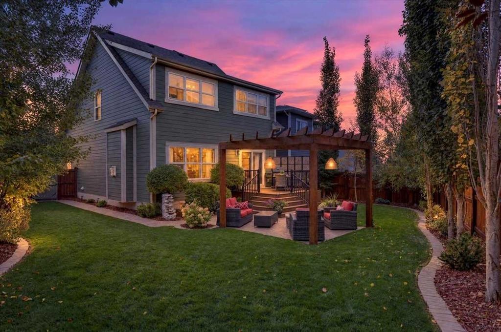 66 Masters Villas Se, Calgary, AB