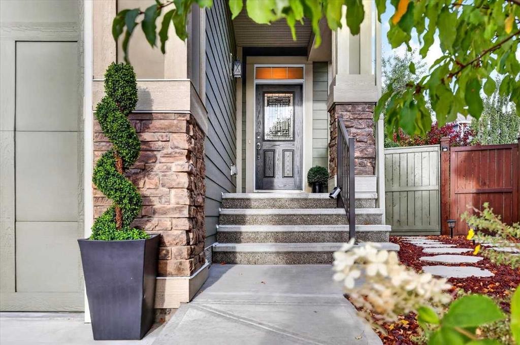 66 Masters Villas Se, Calgary, AB