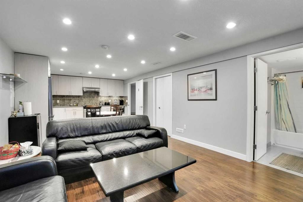 1115 Marcombe Crescent Ne, Calgary, AB