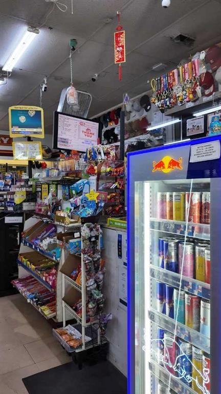 Northeast Convenience Store, Calgary, AB