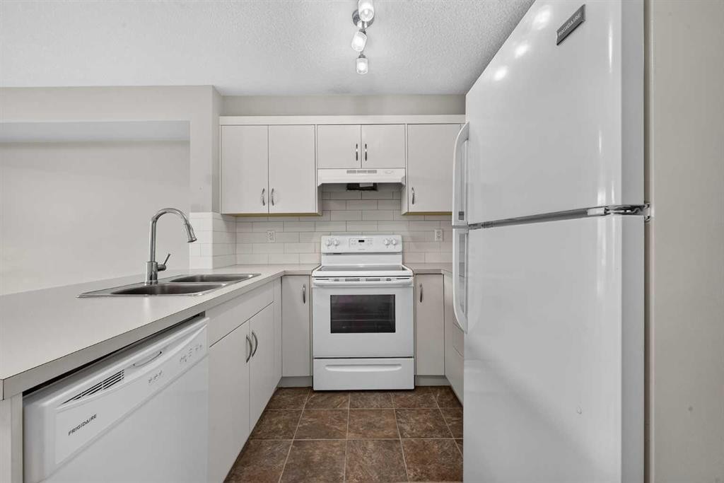 313-130 Auburn Meadows View Se, Calgary, AB