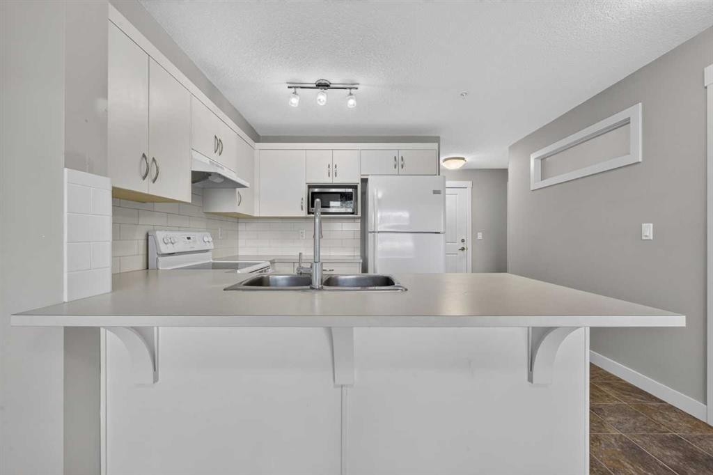 313-130 Auburn Meadows View Se, Calgary, AB
